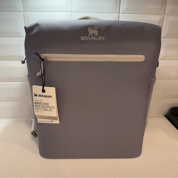 Stanley Gray Cooler Backpack with light gray Zipper Accents - Picture 6 of 9